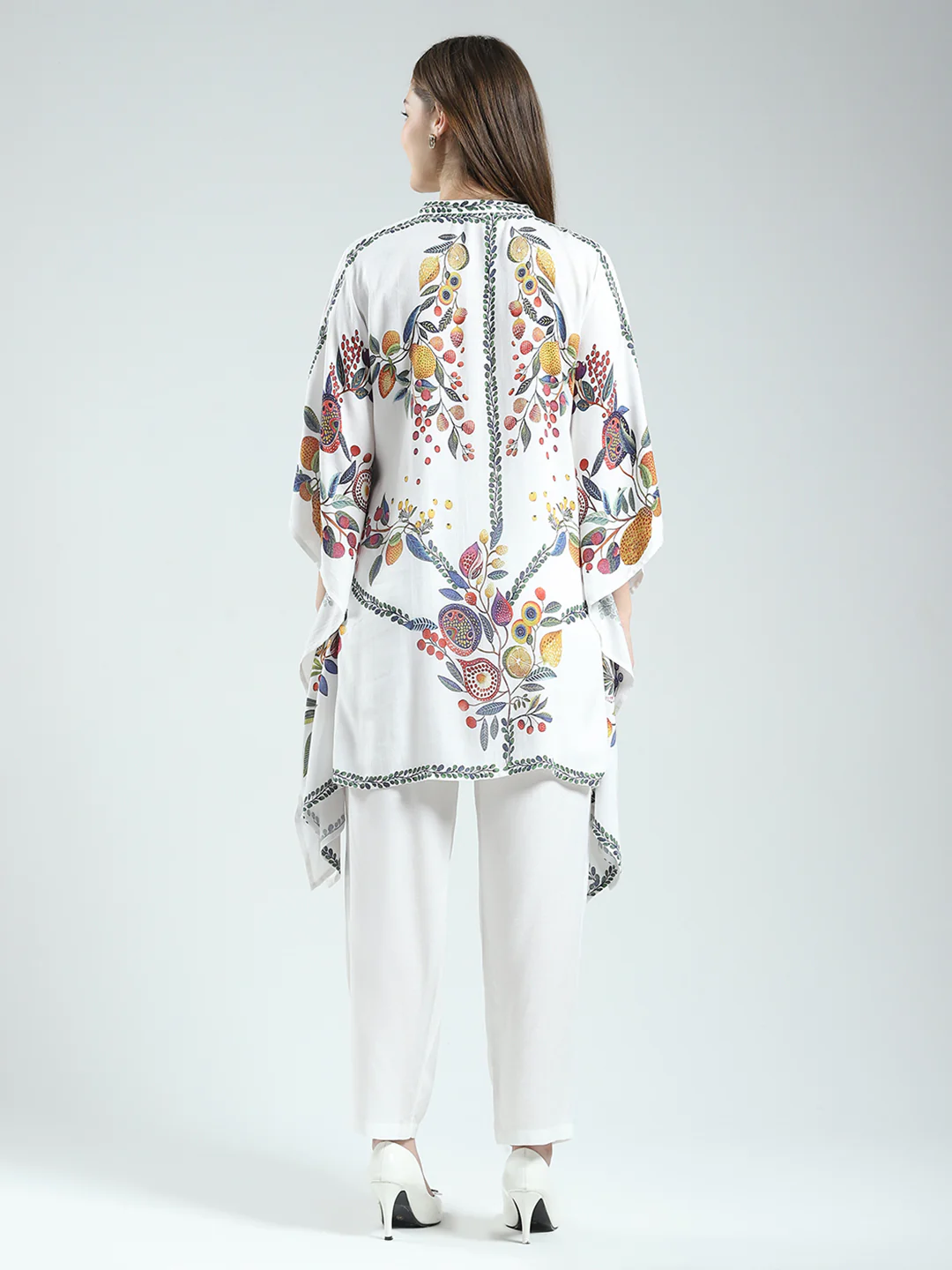 Women White Printed Round Neck Half Sleeve Cords Set - Image 5