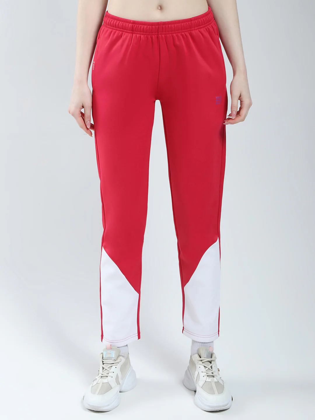 Rock.it Women White & Red Solid Mock Neck Full Sleeve Winter Tracksuit - Image 7