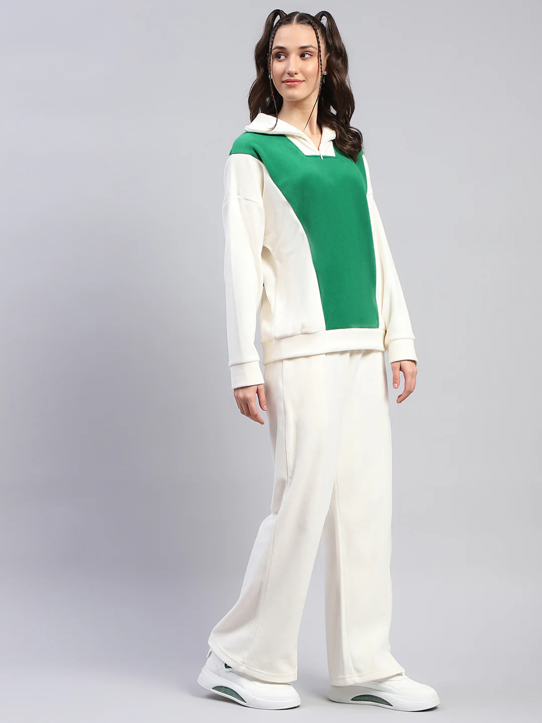 Rock.it Women White Solid Collar Full Sleeve Tracksuit - Image 4