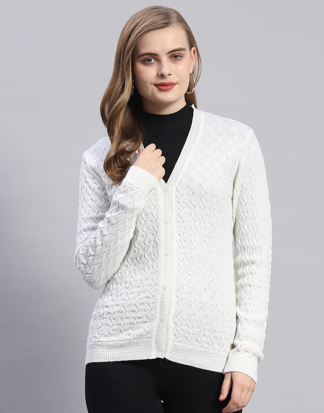 Women White Solid V Neck Full Sleeve Cardigan - Image 2