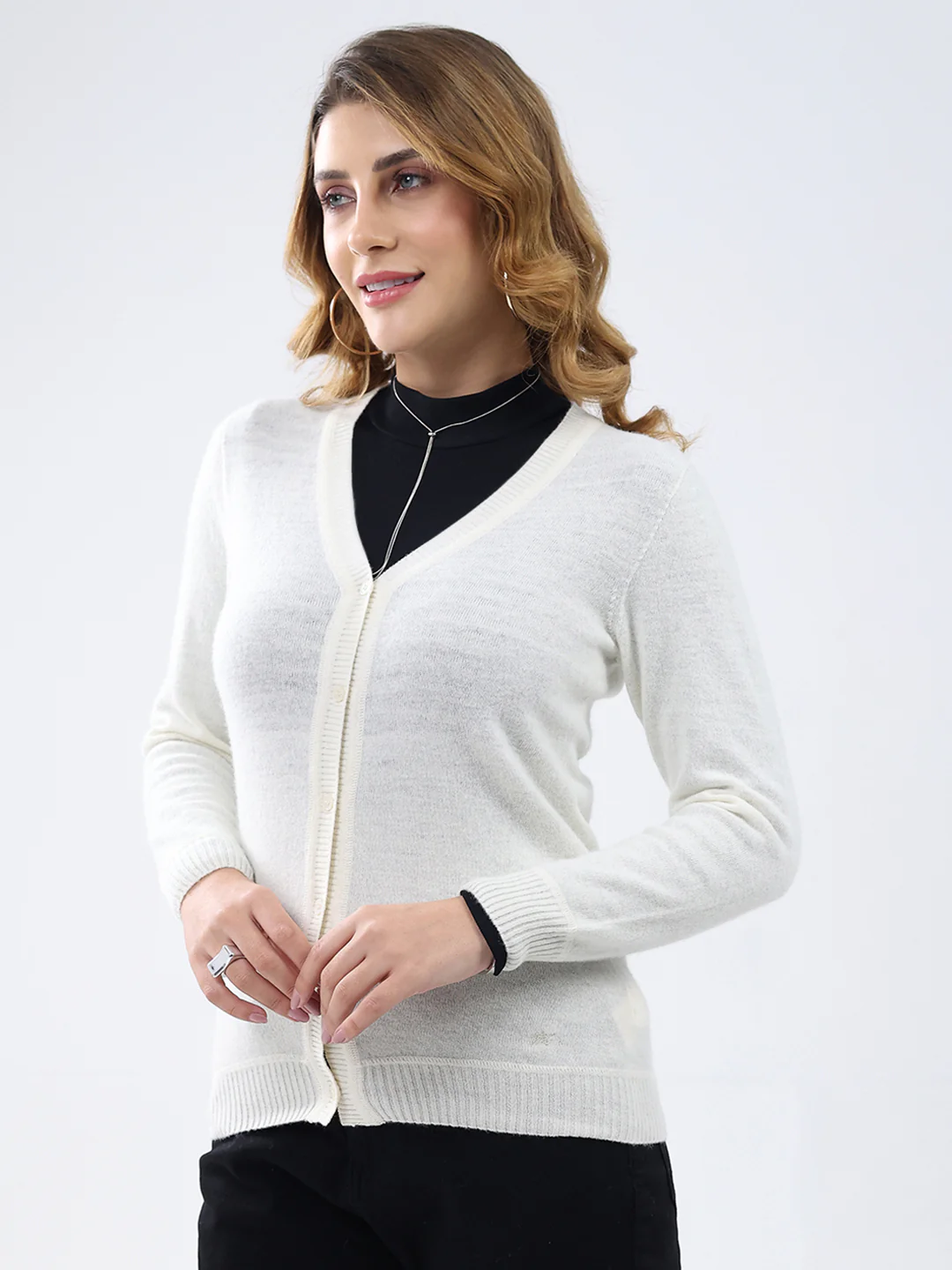 Women White Solid V Neck Full Sleeve Cardigan - Image 3