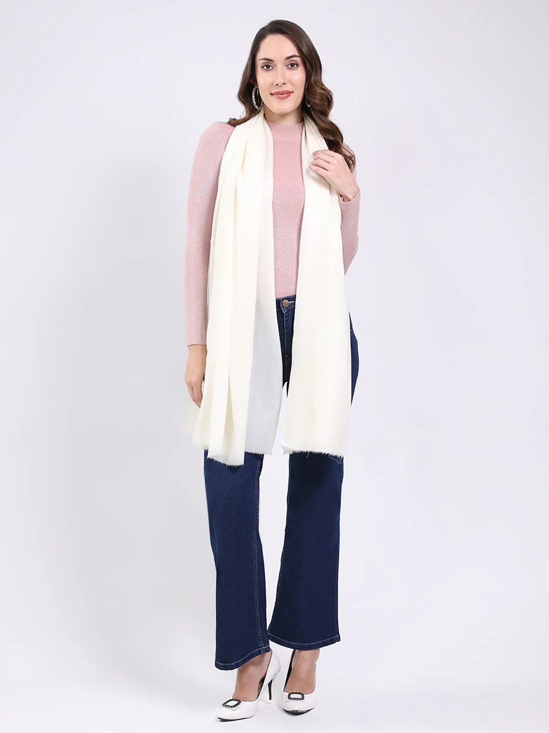Women White Solid Wool Blend Shawl - Image 5