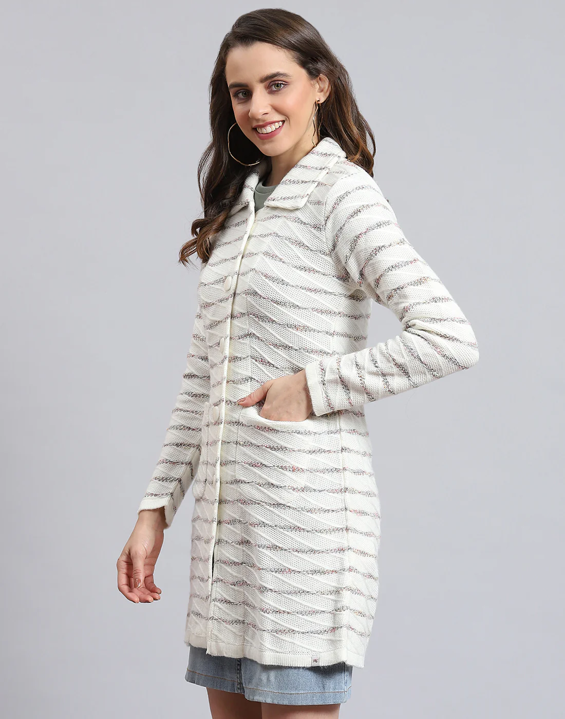 Women White Stripe Collar Full Sleeve Cardigan - Image 4
