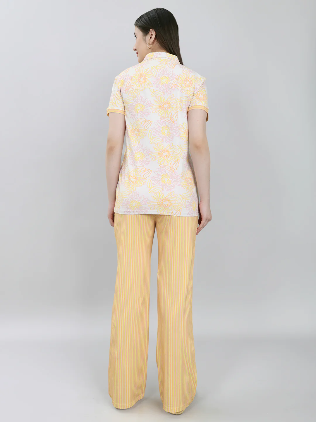 Women Yellow Printed Collar Half Sleeve Combo 3 Pc Set (Top, Shorts & Lower) - Image 4