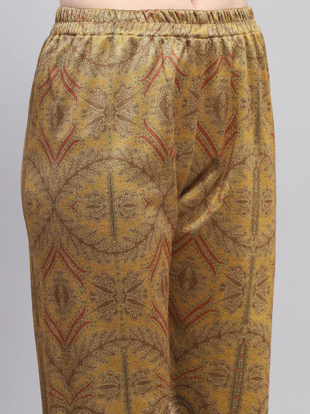 Women Yellow Printed Round Neck Full Sleeve Kurti Set for Winter - Image 8