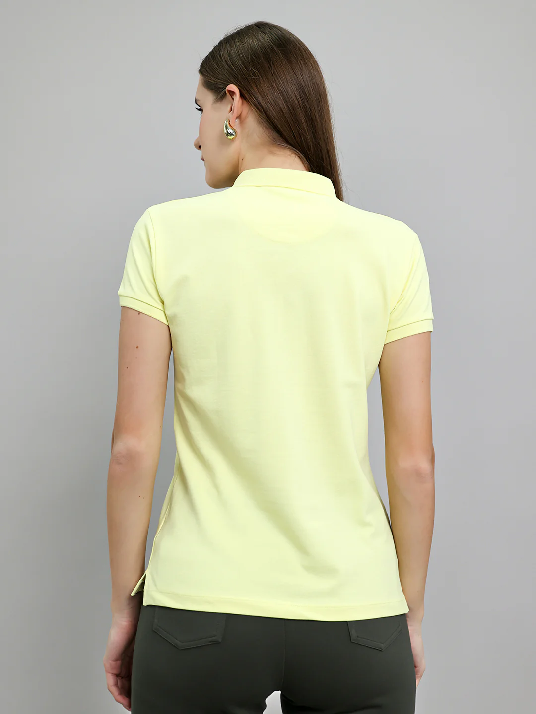 Women Yellow Solid Collar Half Sleeve T-Shirt - Image 4