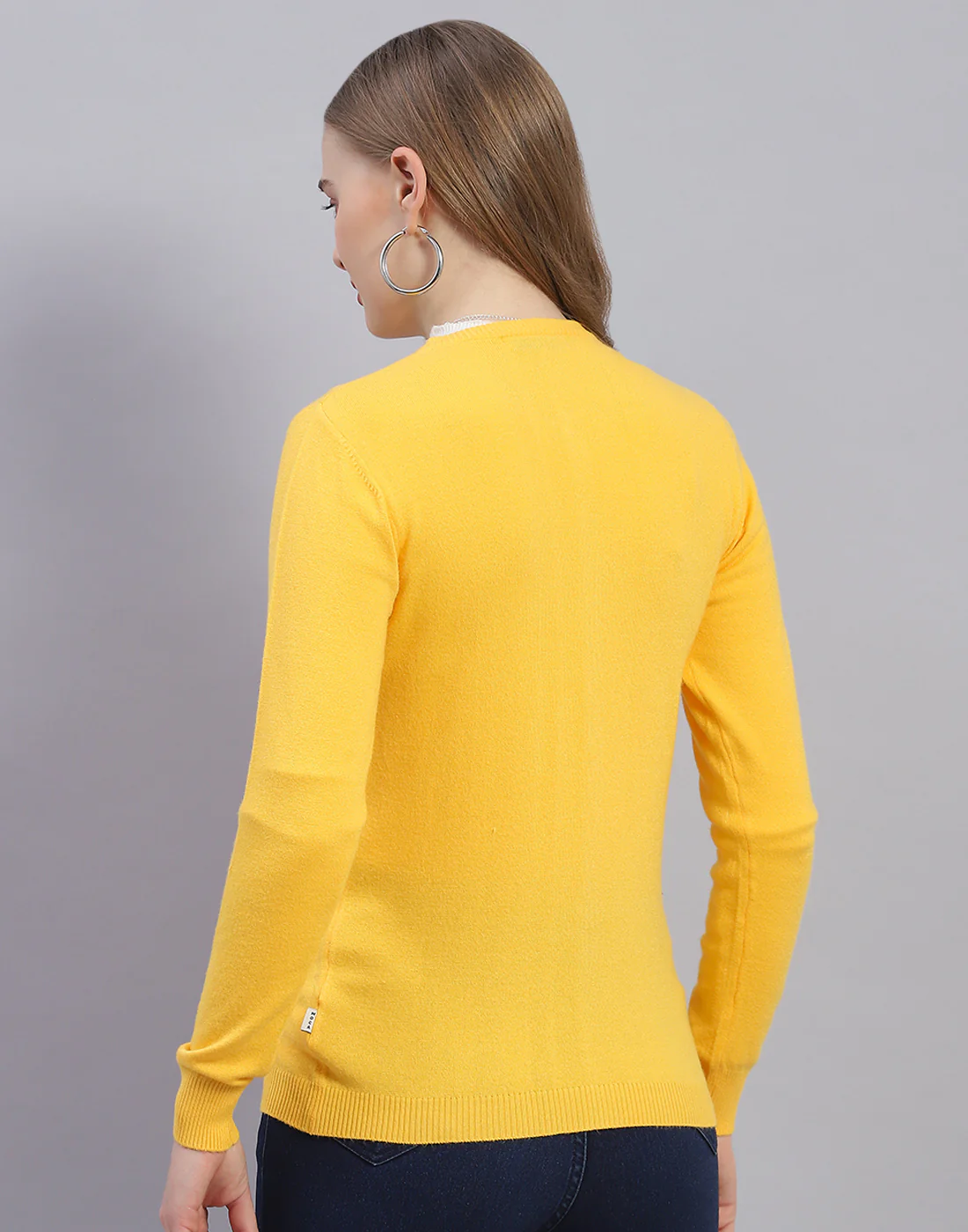 Women Yellow Solid Round Neck Full Sleeve Cardigan - Image 5