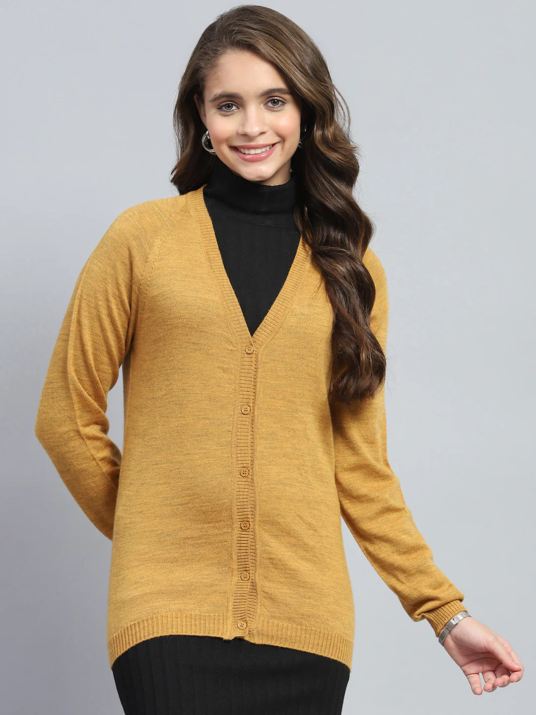 Women Yellow Solid V Neck Full Sleeve Cardigan - Image 2