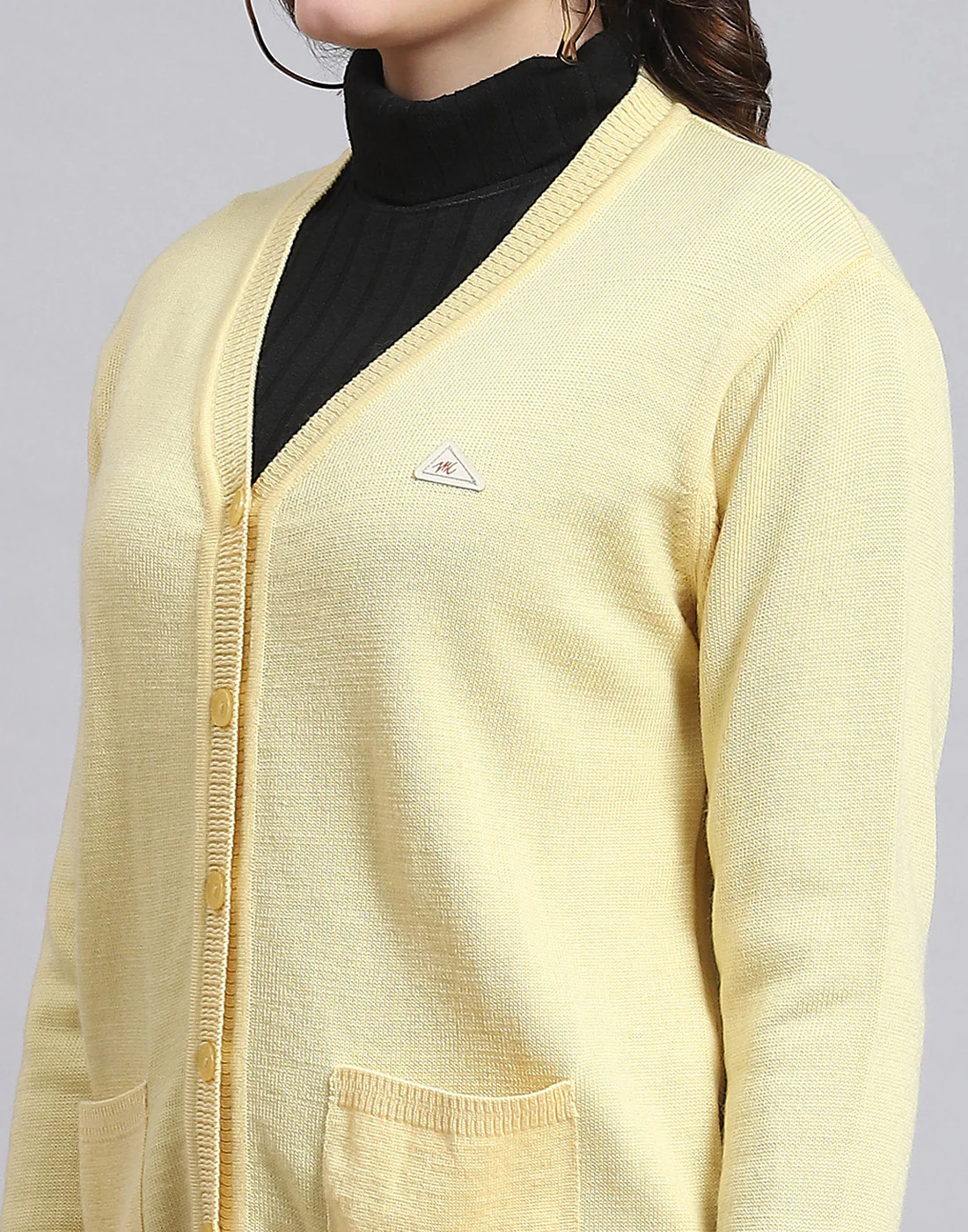 Women Yellow Solid V Neck Full Sleeve Sweater - Image 6