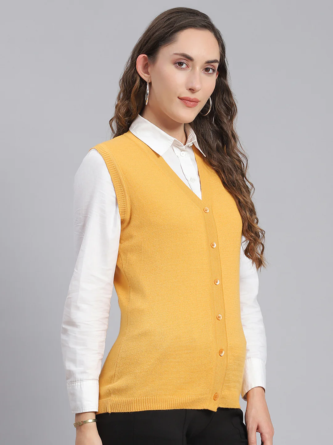 Women Yellow Solid V Neck Sleeveless Cardigans - Image 4